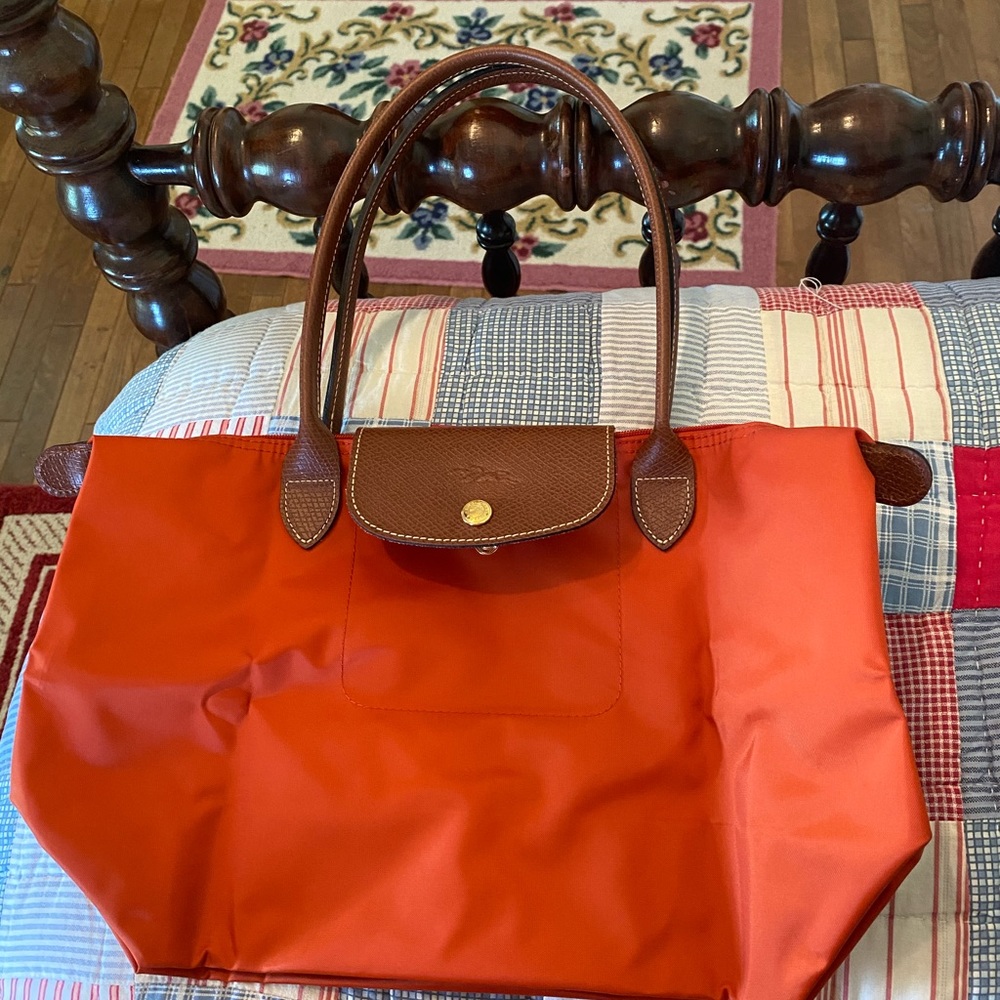 Longchamp purse